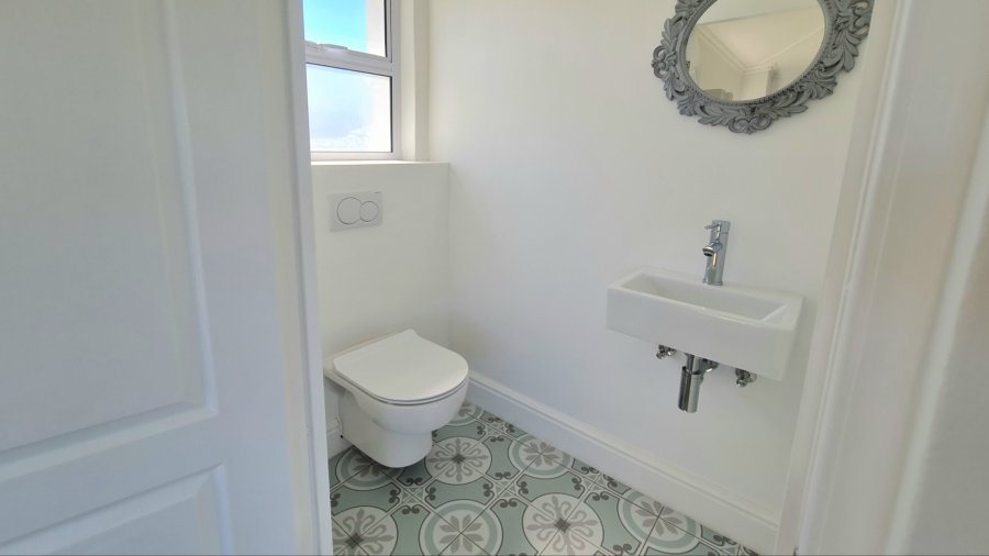5 Bedroom Property for Sale in Cutty Sark Western Cape